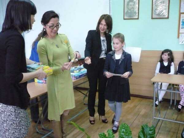 Corina Bodiu si Sanda Filat au dat start unei noi etape de siguranta rutieră în Moldova