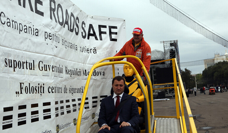 Un dispozitiv prezentat în PMAN în cadrul acţiunii „Folosiţi centura de siguranţă”!