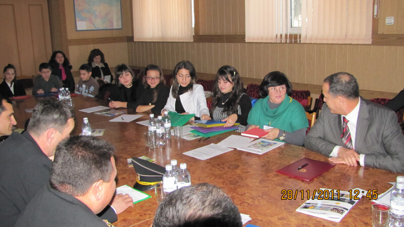 Primul studiu privind utilizarea centurii de siguranţă şi a scaunelor auto pentru copii în Republica Moldova (mun. Comrat)